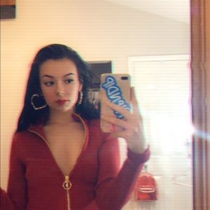 Meet your Posher, Carolann